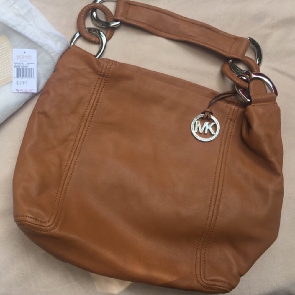 MICHAEL KORS Beautiful Buttery Leather - Picture 8 of 8